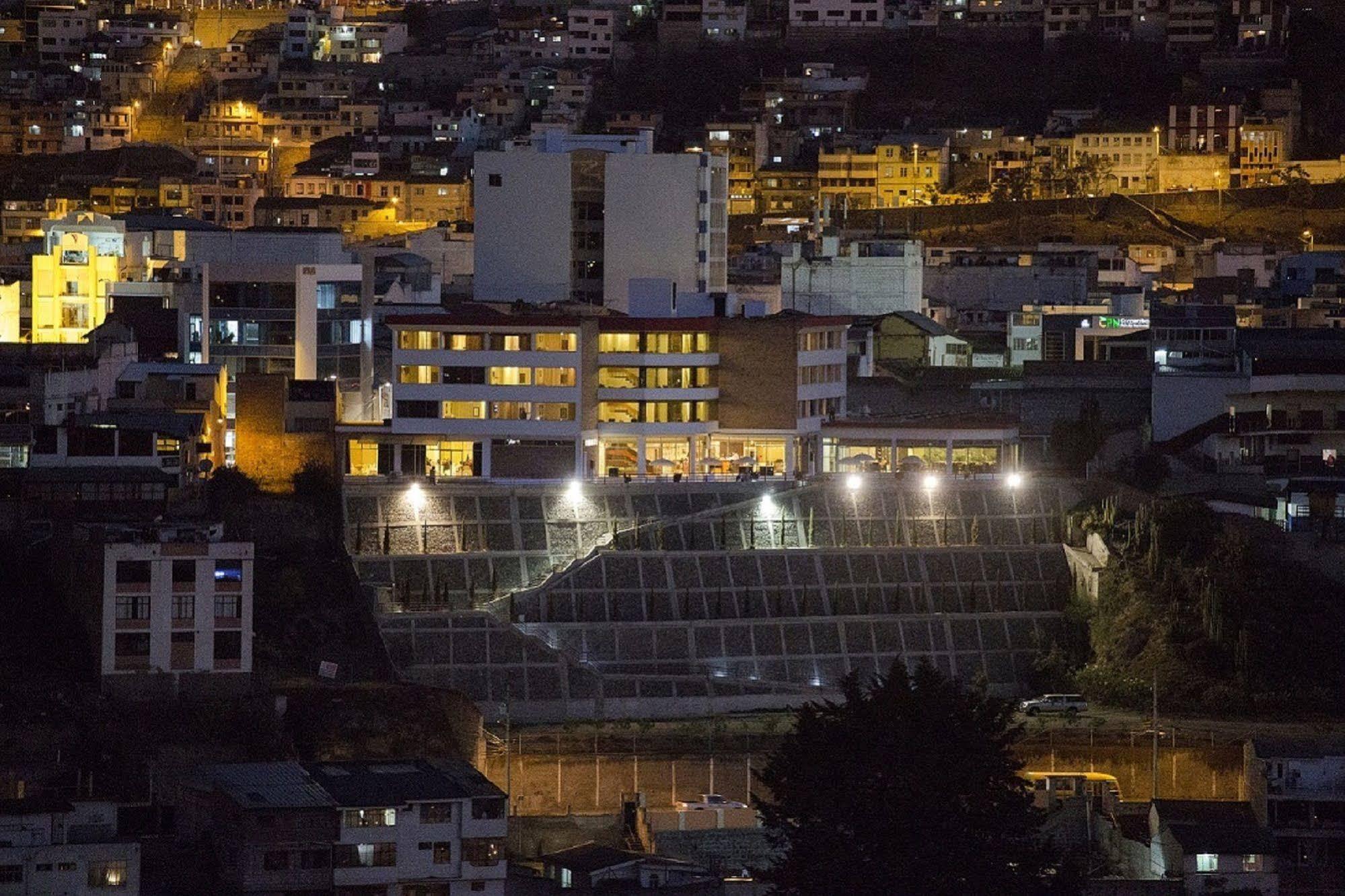 Hotel Ambato Dış mekan fotoğraf