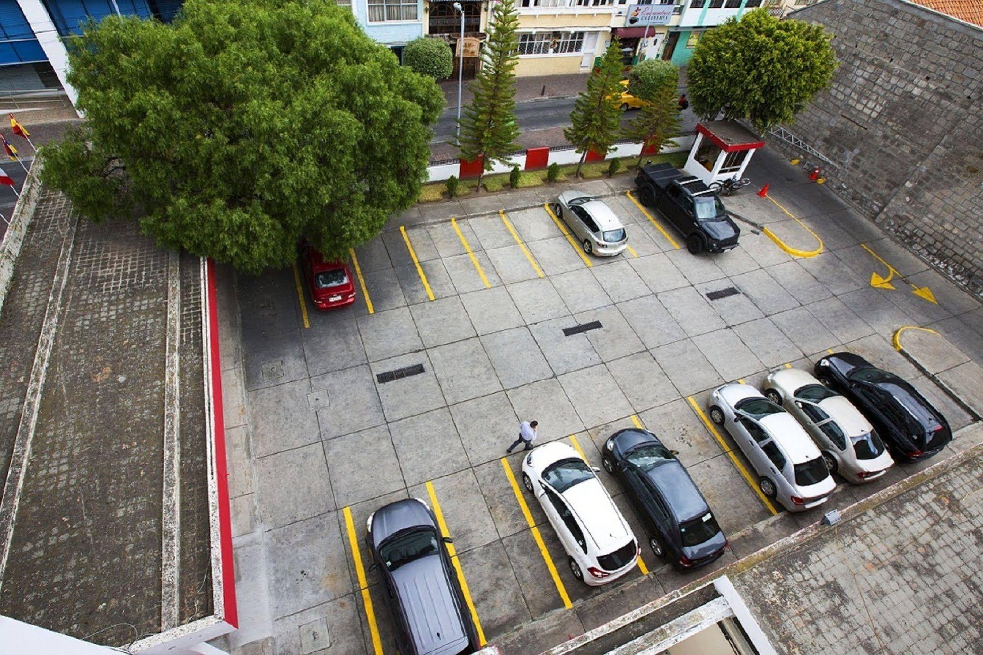 Hotel Ambato Dış mekan fotoğraf