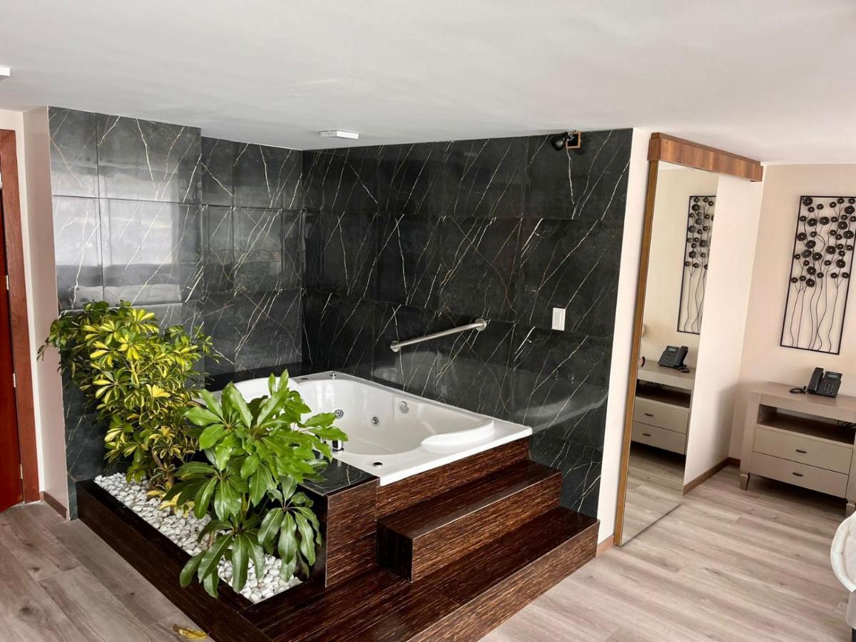 Hotel Ambato Dış mekan fotoğraf