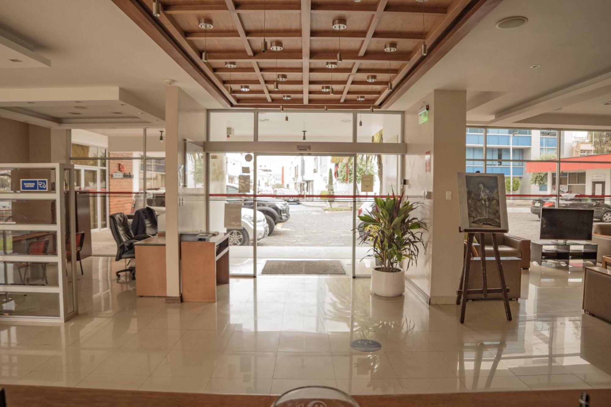 Hotel Ambato Dış mekan fotoğraf
